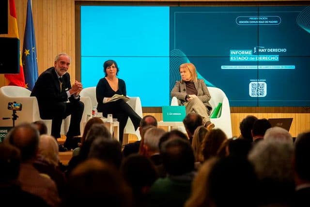 Cuando los contratos públicos huelen a sospecha: pago detectado al exdirector de Carreteras