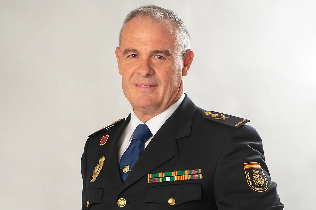 Santafé al frente: firmeza y orden donde hubo tormenta