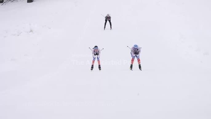 Cataluña, epicentro del mal tiempo: olas de hasta 4 metros y avisos por nieve y viento